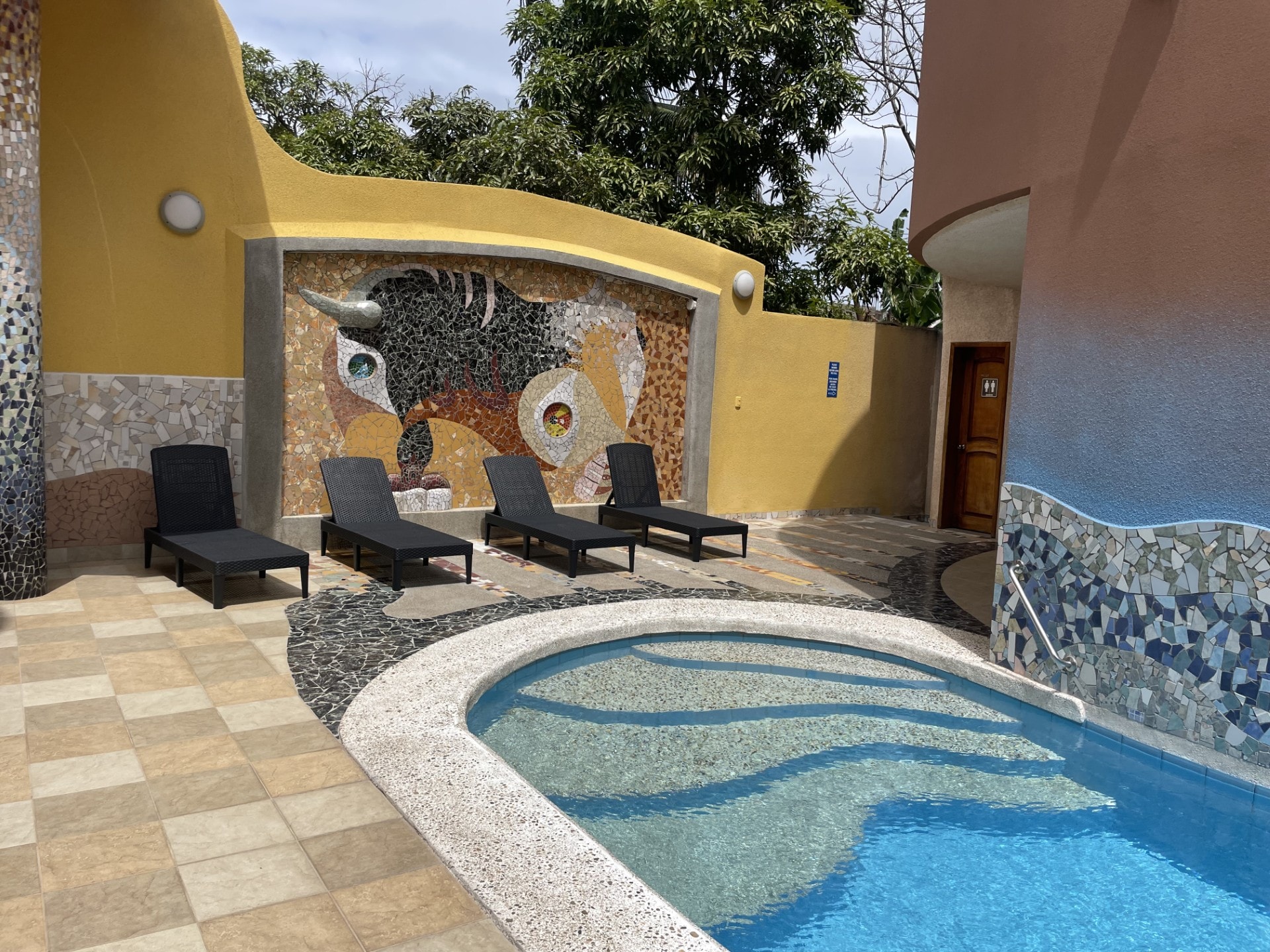 Hotel Katarma mosaic